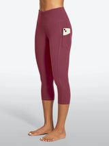 IUGA FlexTight Capris With Pockets Squat Proof | Affordable Yoga Leggings & Activewear by IUGA