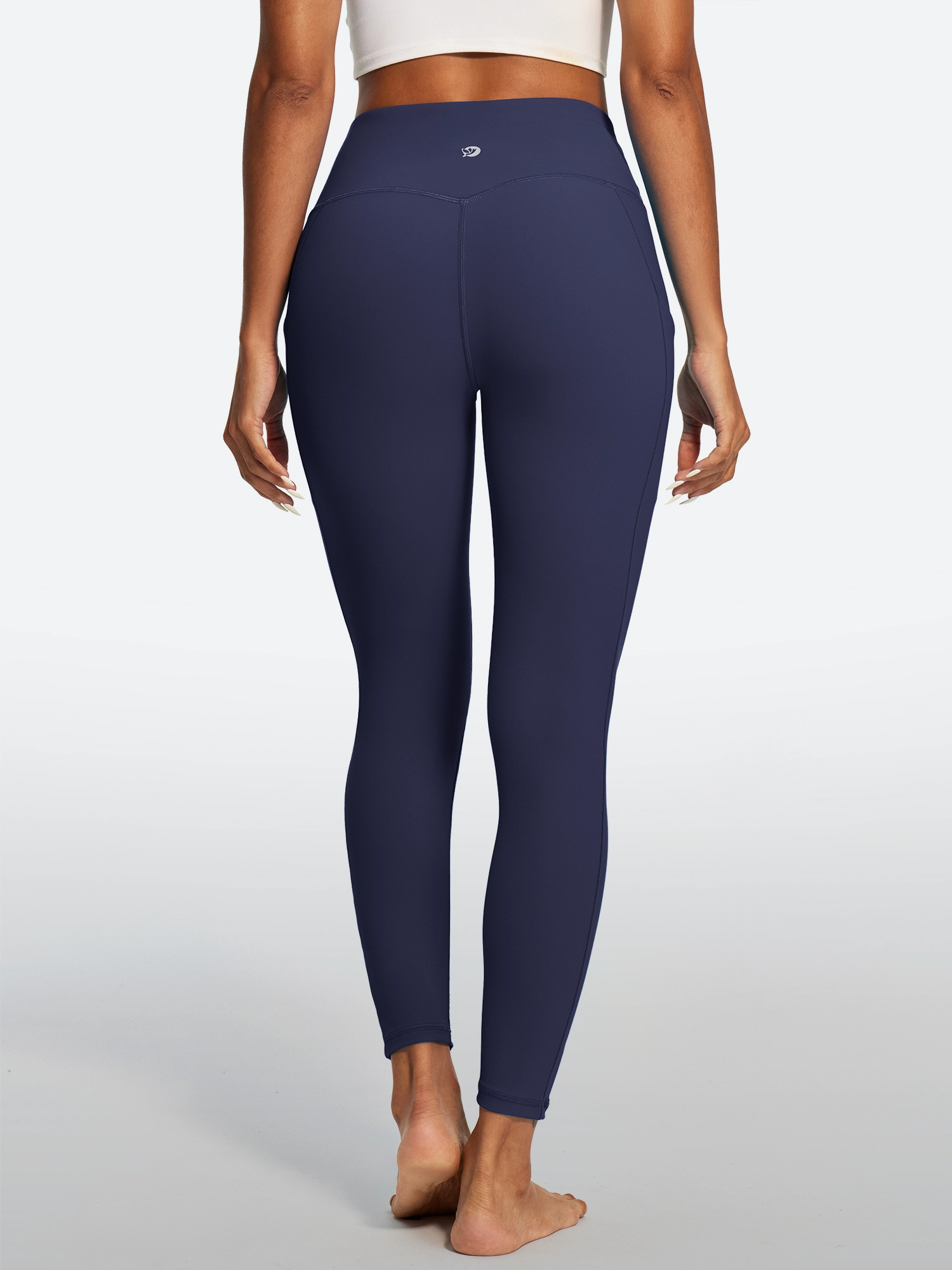 IUGA PowerTight No Front Seam Compression Leggings | Affordable Yoga Leggings & Activewear by IUGA