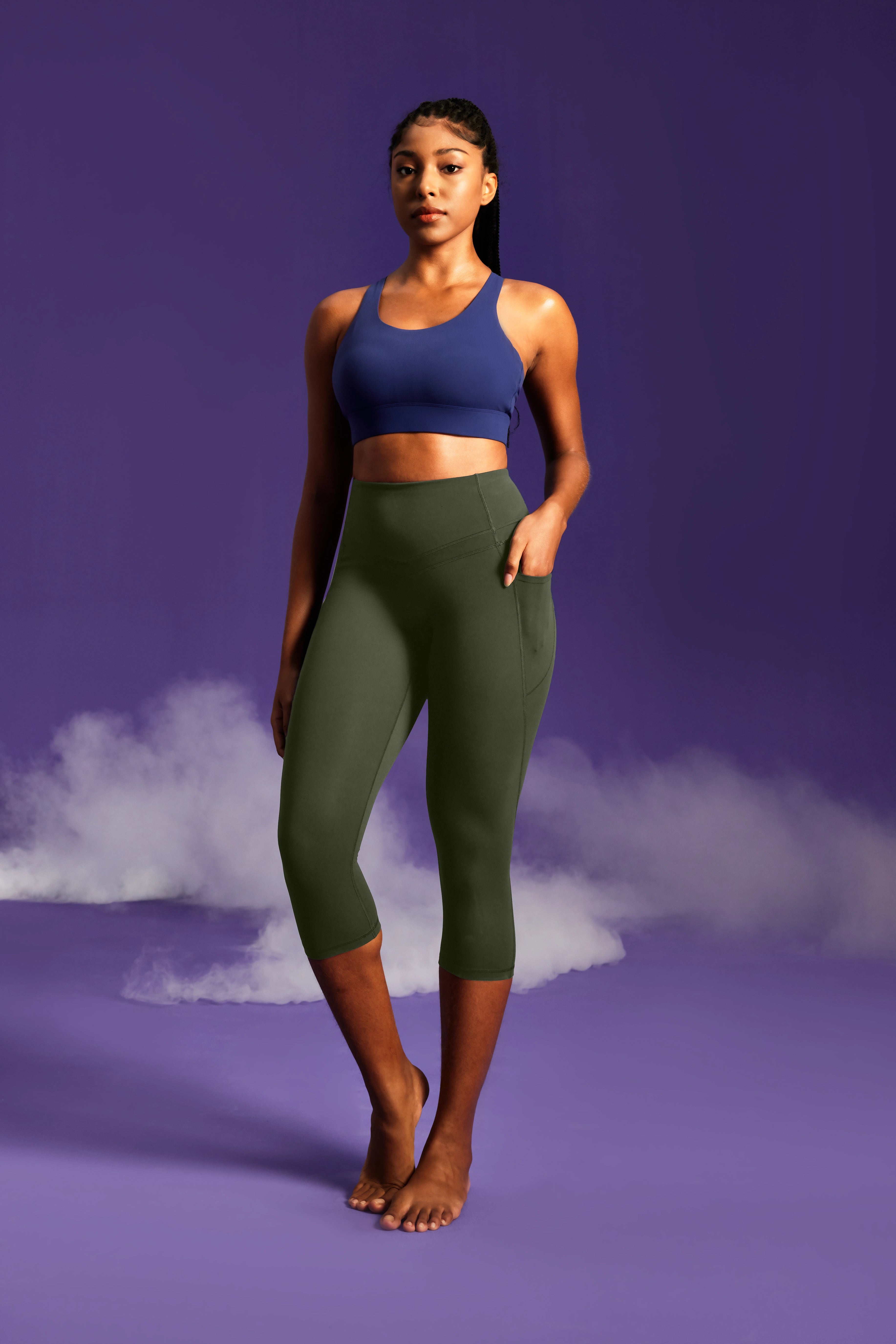 IUGA PowerTight Sandwich No Front Seam Capris | Affordable Yoga Leggings & Activewear by IUGA