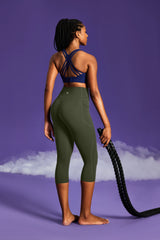 IUGA PowerTight Sandwich No Front Seam Capris | Affordable Yoga Leggings & Activewear by IUGA
