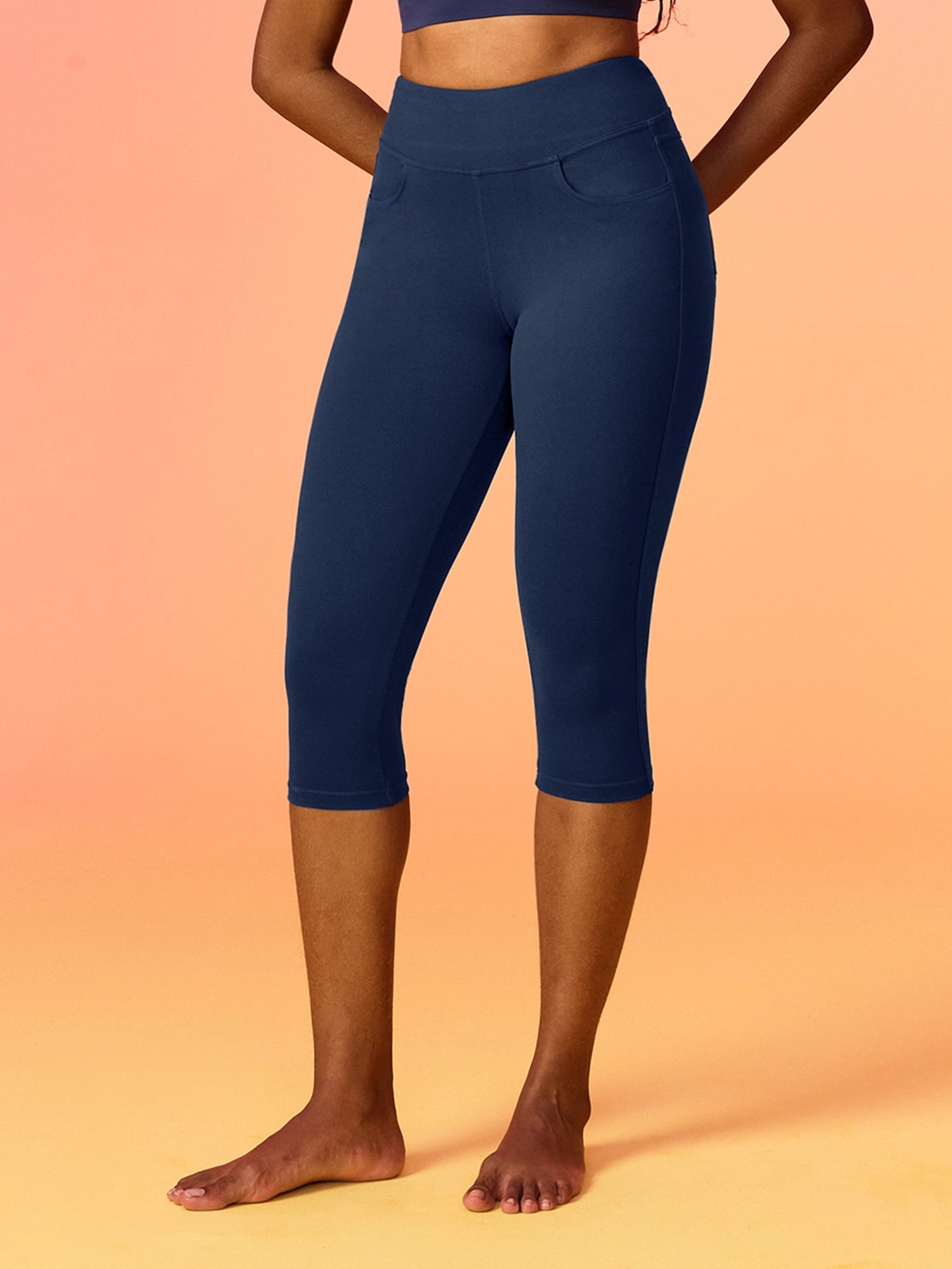 IUGA FlexTight High Waist Denim-Look Capris With Pockets | Affordable Yoga Leggings & Activewear by IUGA